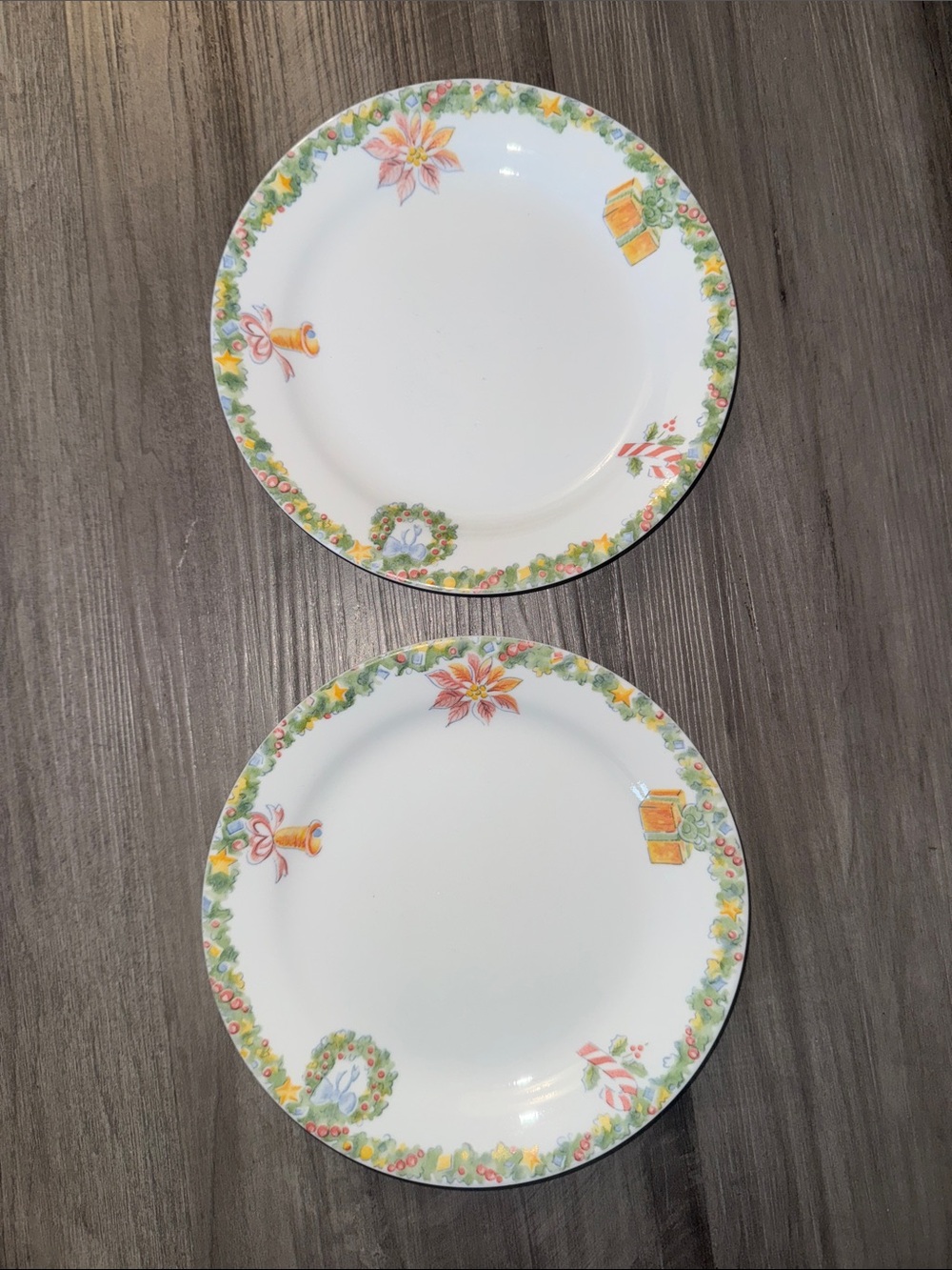 Corelle Christmas Joy appetizer dessert plates 7.25” set of 2 replacement salad